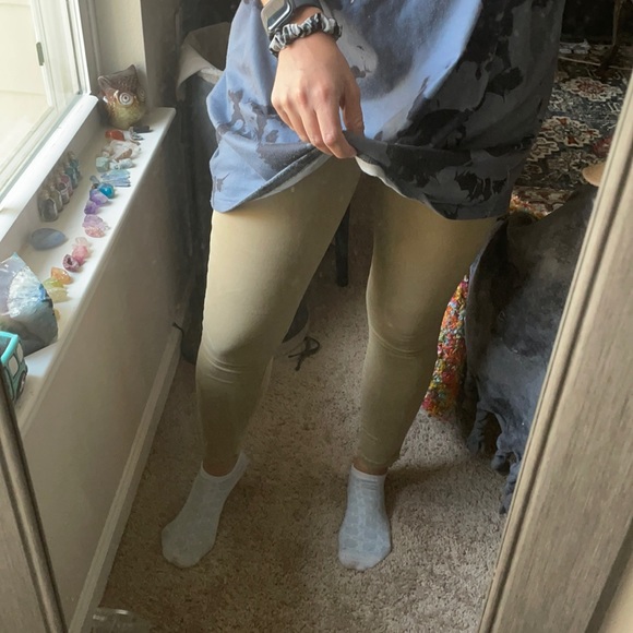 American Eagle Outfitters Denim - American Eagle "Super Stretch" Khaki Jegging